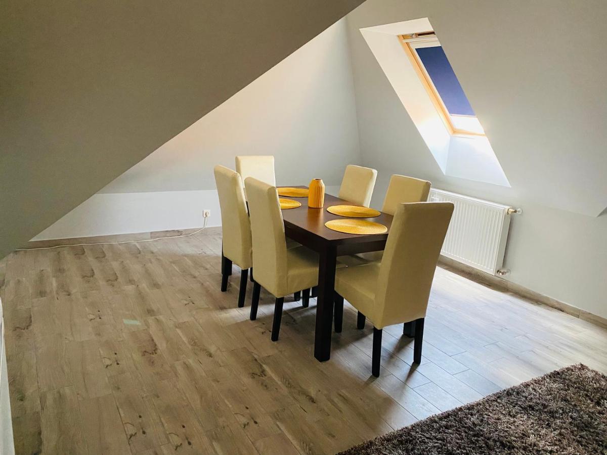 Appartamento Tamara Apartman Hajdúszoboszló Esterno foto